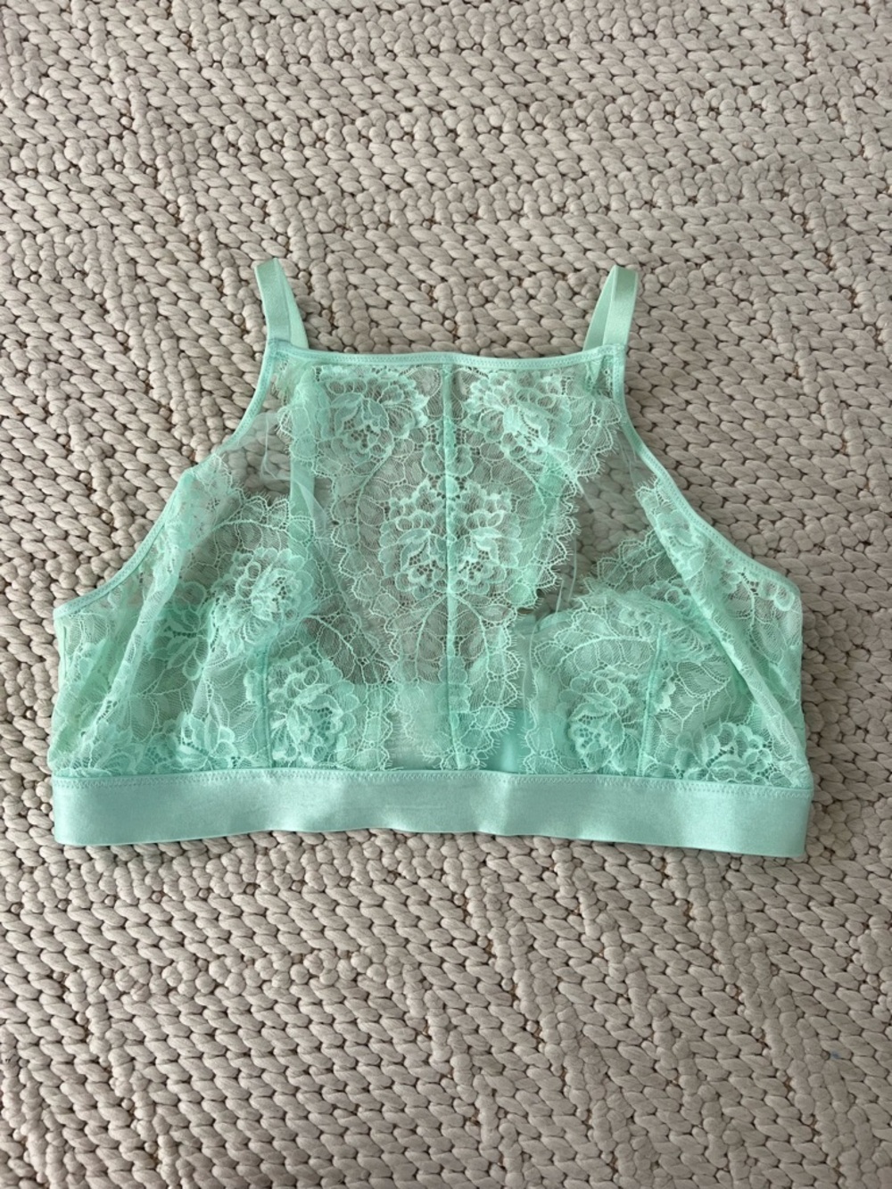 Soma Lace Bralette in Mint